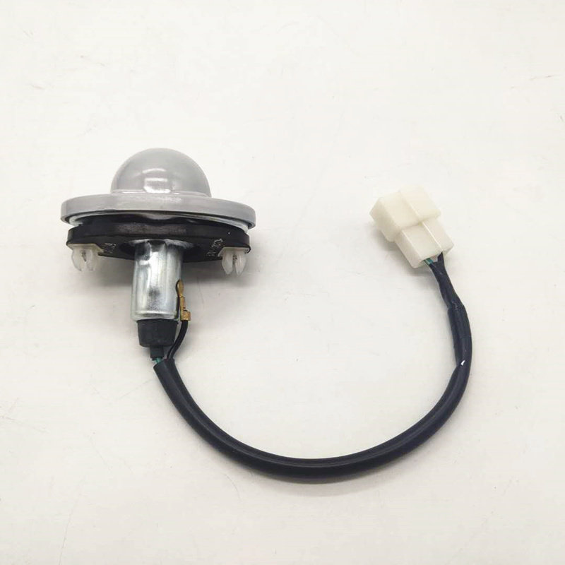 适用于东风风行菱智V3 M3 M5牌照灯 后牌照灯总成 后灯牌照壳配件