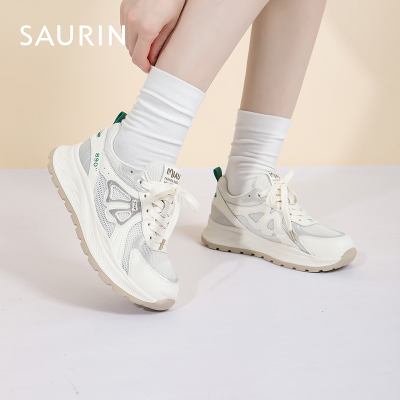 索兰透气网面休闲鞋女