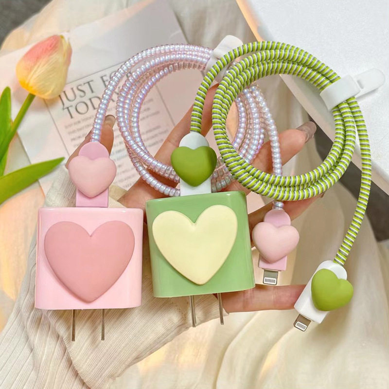 适用苹果充电器保护套iPhone咬线器20w快充软壳缠绕绳简约爱