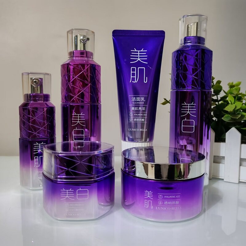 唯尚美美白淡化斑点凝时亮肌水润洁面乳精华液面膜美白水精华乳