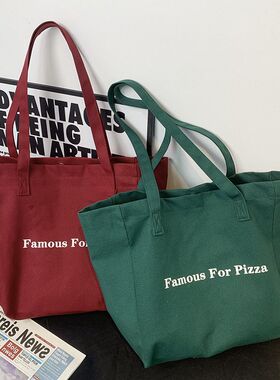 2025年新款红色字母帆布包Famous For Pizza同款oversize大容量包