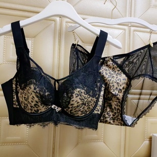 黛思侬7127薄款 豹纹大胸显小防下垂上托聚拢性感内衣女软钢圈文胸