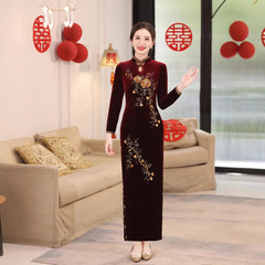 手工钉珠秋冬新款丝绒旗袍连衣裙短款复古妈妈装晚礼服旗袍