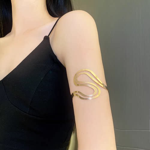欧美设计感金色不规则线条臂环女