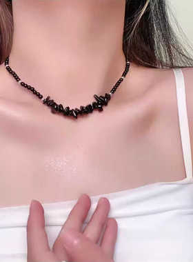 甜酷黑色不规则串珠星球流苏项链小众设计多层时尚高级个性锁骨链