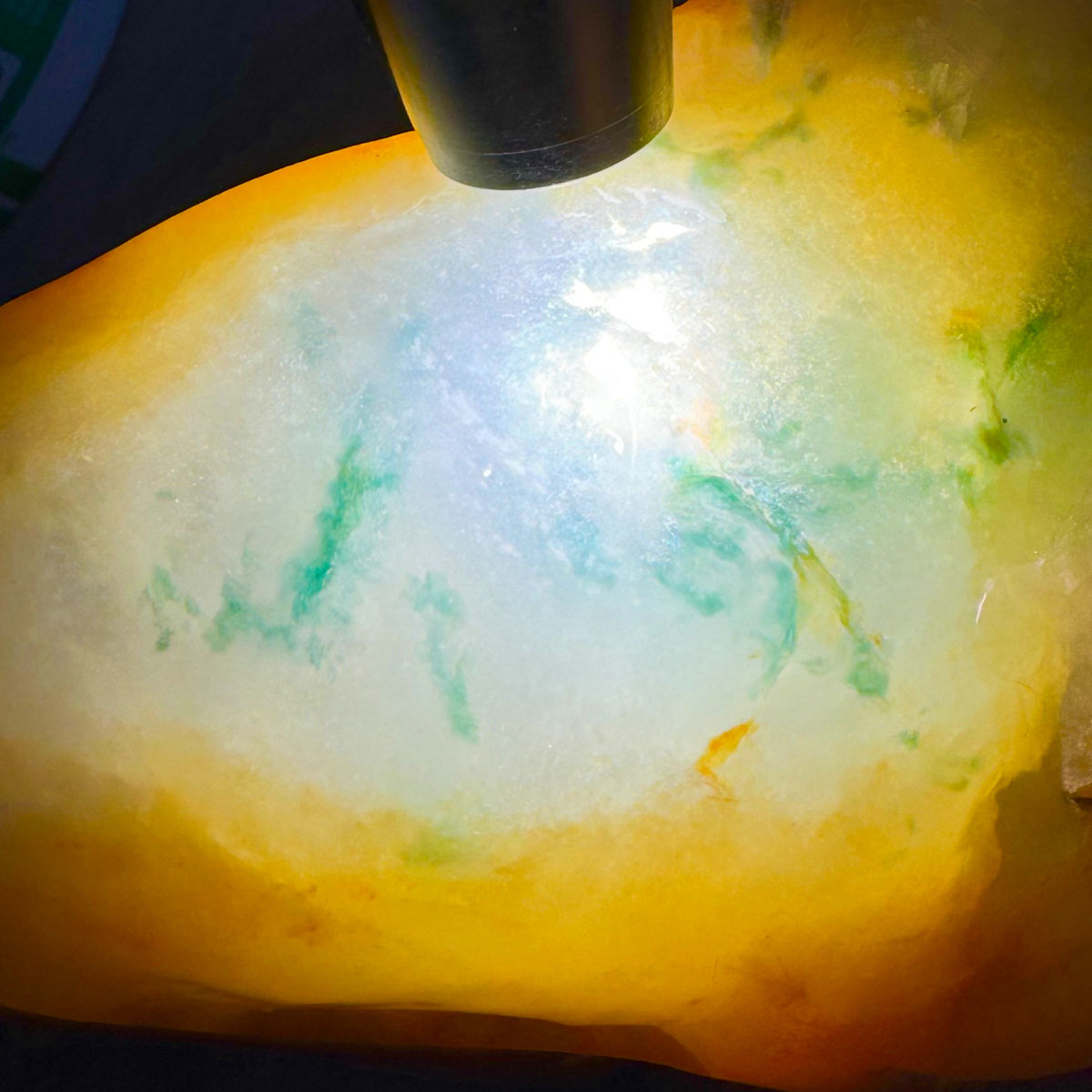 瑜瑾缅甸天然翡翠原石玉石毛料 大马坎 玻璃种飘花黄翡手镯料T209