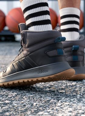 Adidas/阿迪达斯男鞋女鞋新款保暖舒适耐磨高帮运动休闲鞋EE9706