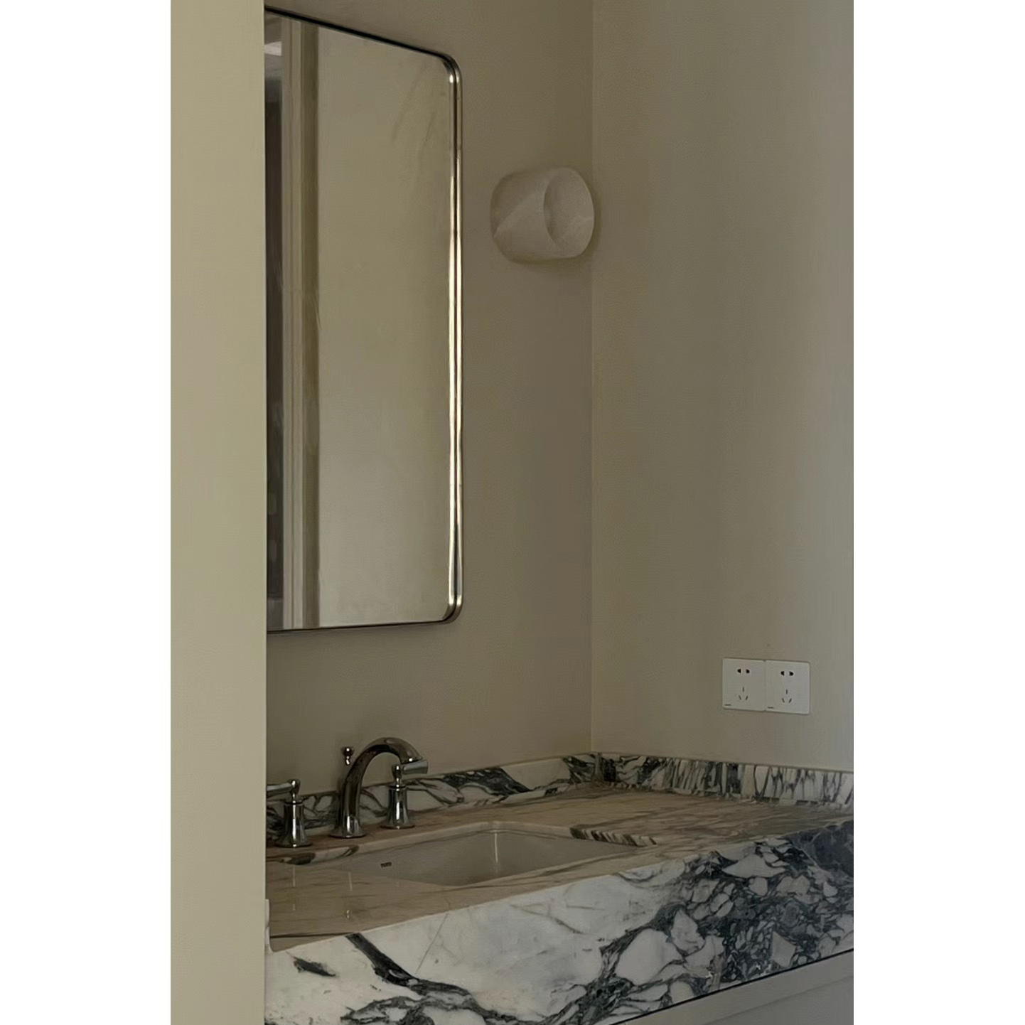 vanwoo圆角不锈钢现代极简精工