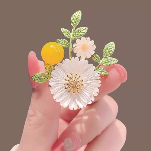 高级感花朵胸针甜美百搭别针胸花