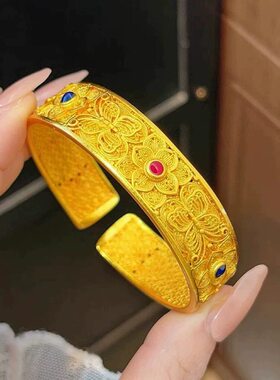 花丝宽面沙金手镯蝶恋花