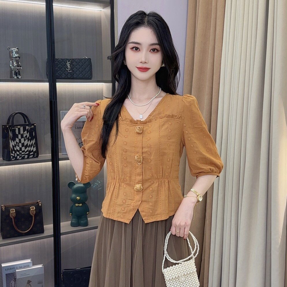 早秋新款五分袖衬衫女设计感小衫