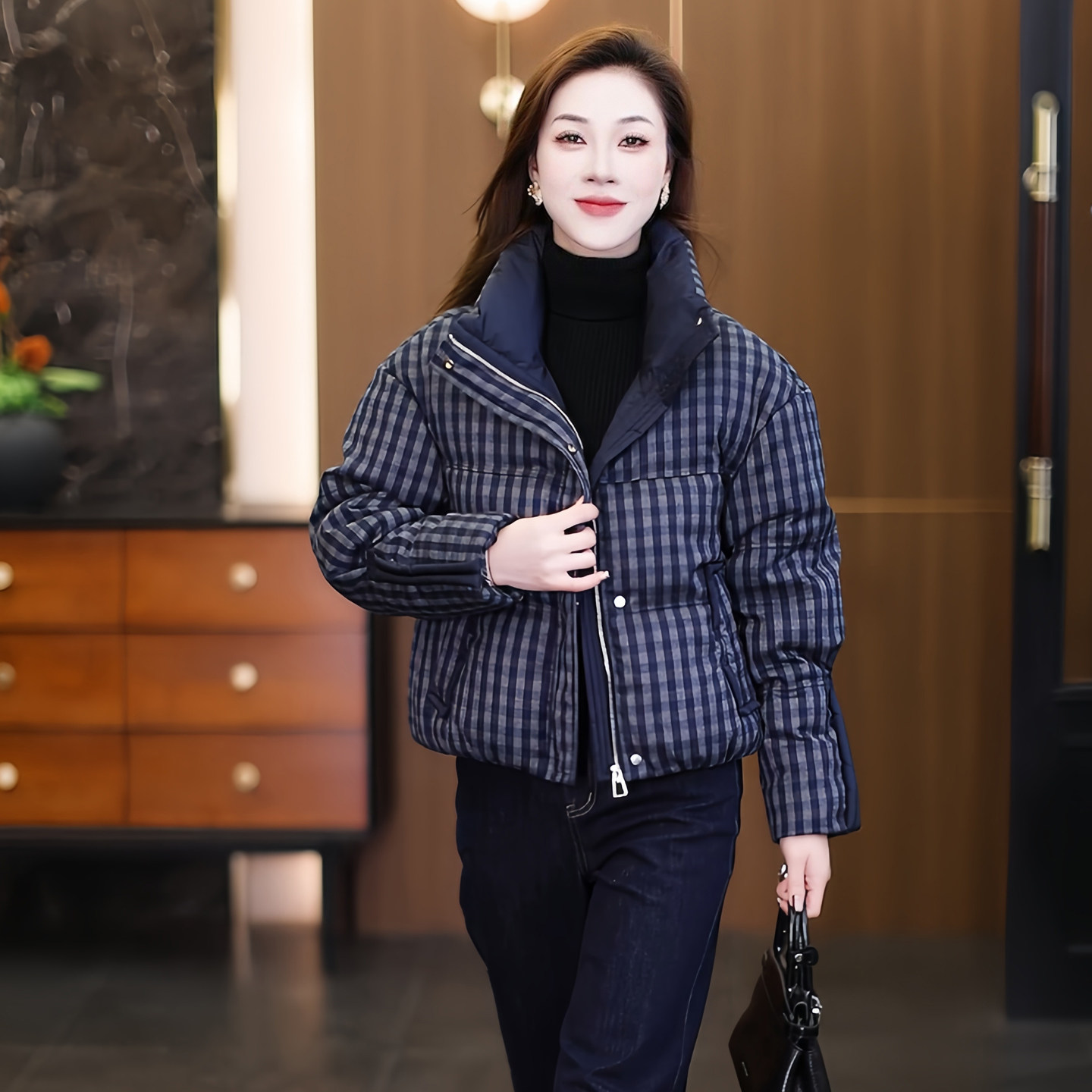 时尚格纹棉服女冬季加厚棉衣外套