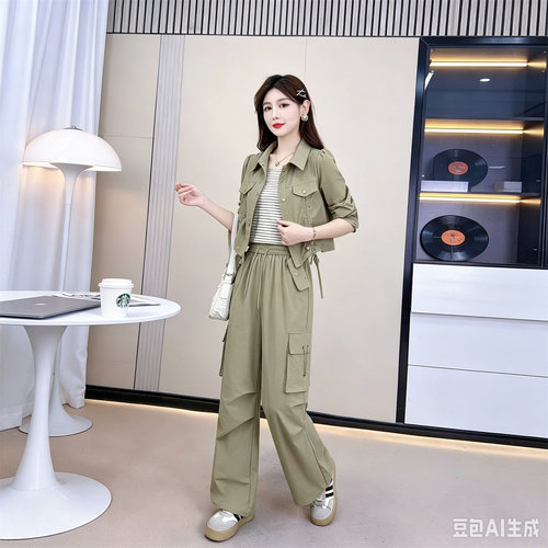 工装连帽显瘦女早秋阔腿三件套装