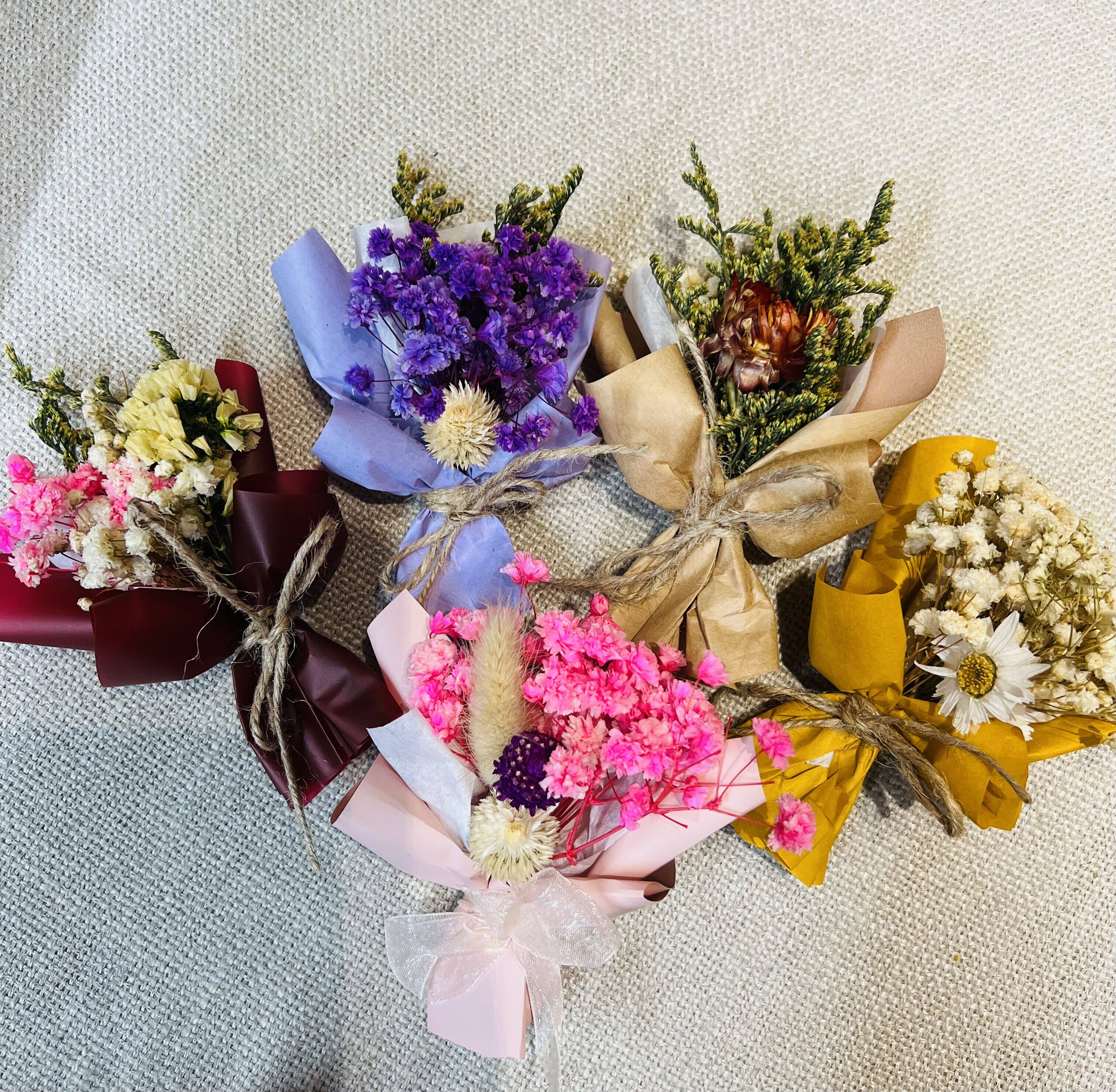 网红干花满天星家居装饰车载迷你小花束伴手礼教师节情人节礼物