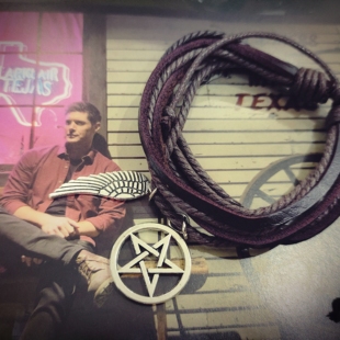 邪恶力量元素手链 SPN五芒星天使翅膀做旧牛皮绳手环欧美影视周边