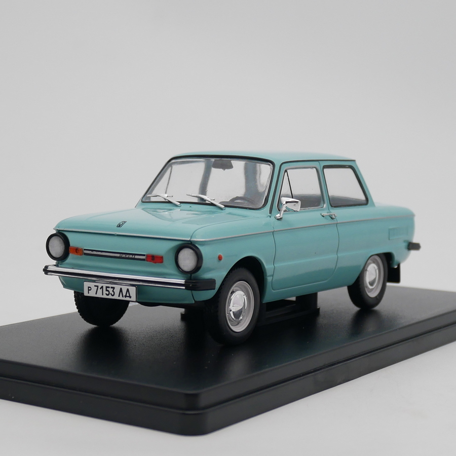 ixo 1:24 ZAZ-968M 1979苏联汽车鸟克兰扎波罗热汽车模型