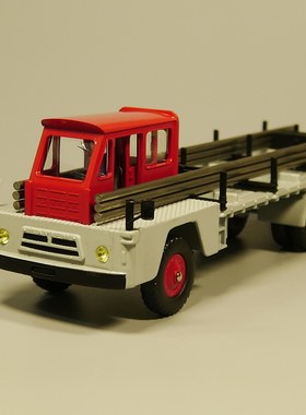 143复古模型大卡车