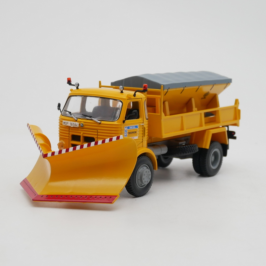 Ixo 1:43 Pegaso 3040 4x4毕加索卡车道路养护车合金汽车模型玩具