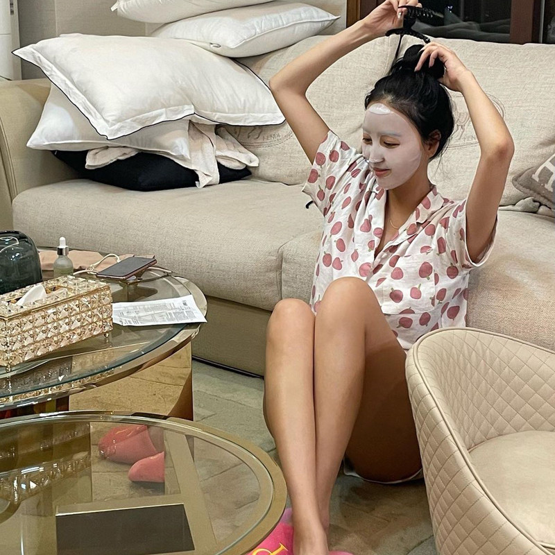 海外直邮韩国茵茵家系列8倍黄金鱼子酱眼霜精华面霜安瓶爽肤水乳,美容护肤/美体/精油,面部护理套装,淘宝优惠券,粉丝福利购,淘宝优惠卷