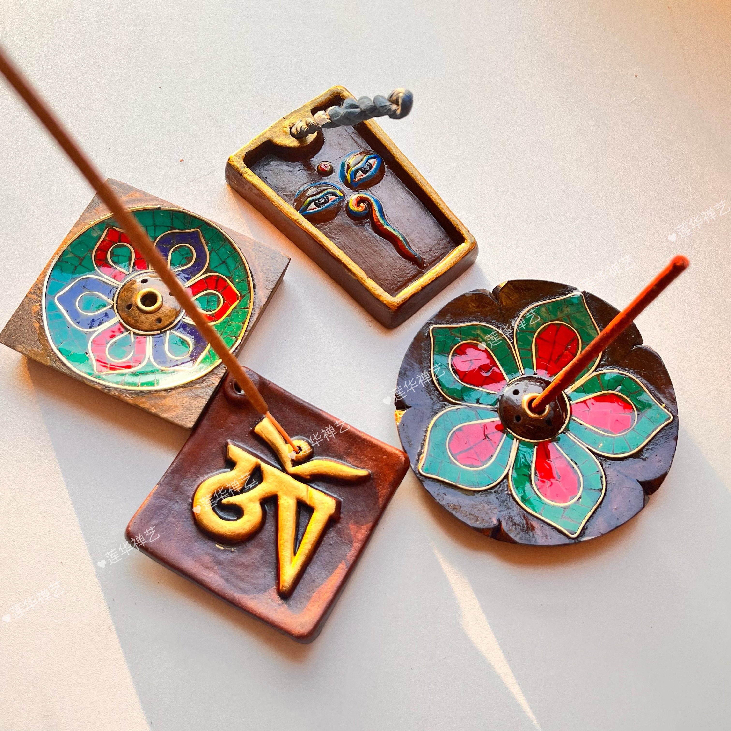 尼泊尔藏香香插湿婆之眼鎏金灰陶OM嗡字圆方形座手工制作六字真言,家居饰品,香托/香盘/香座/香插,淘宝优惠券,粉丝福利购,淘宝优惠卷