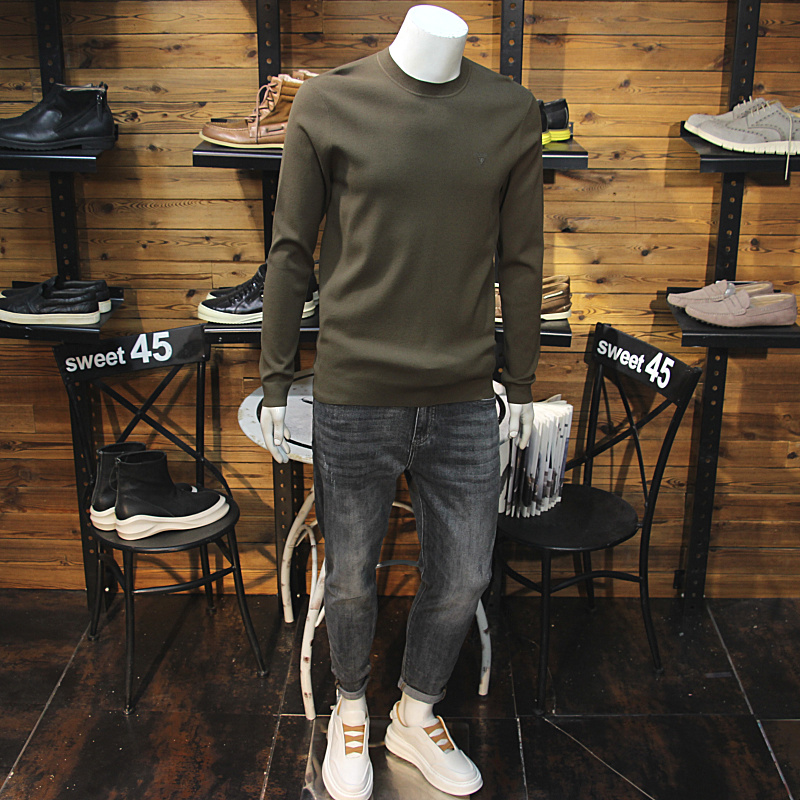 秋冬男天丝针织长袖简欧立体小标时尚青年修身圆领针织衫薄毛衣