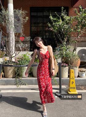 法式红色碎花抽绳吊带连衣裙女夏季2025新款收腰海边度假风长裙子