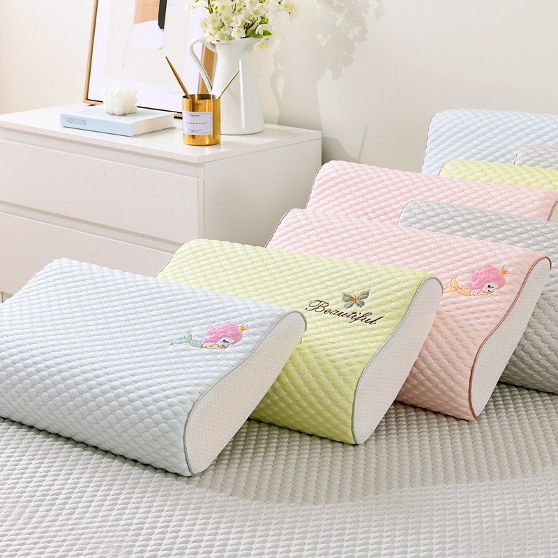 春夏凉感豆豆乳胶枕套速凉冰丝按摩枕头套儿童学生成人记忆枕芯套