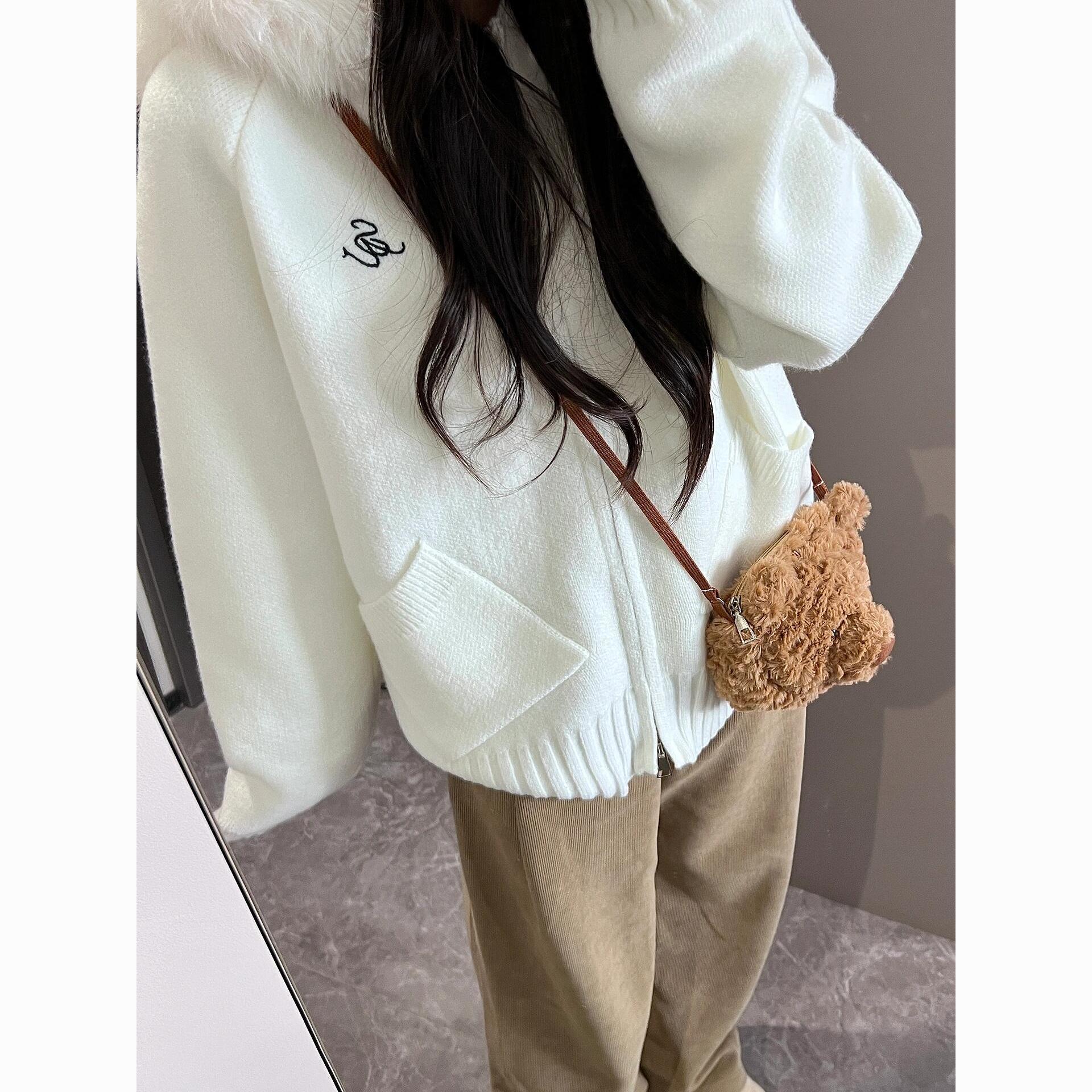 韩版温柔风时尚毛领拼接连帽针织开衫女生秋冬季减龄百搭休闲毛衣