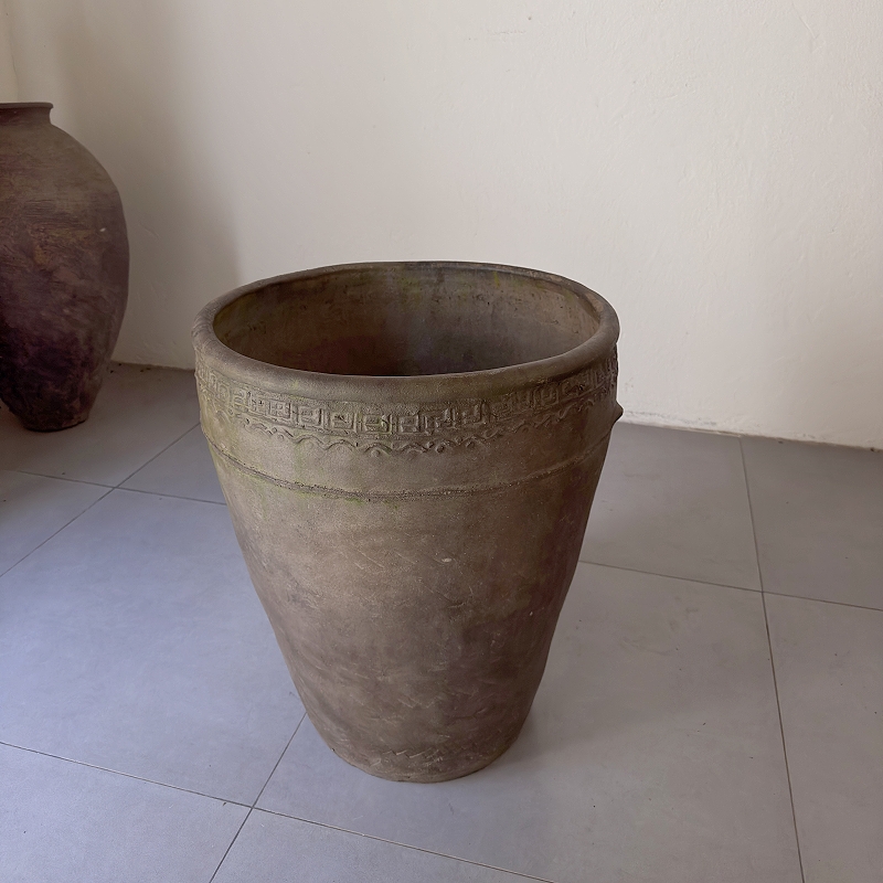 古旧陶瓷缸土陶收藏侘寂风空间摆件艺术空间装饰黑陶古董251116