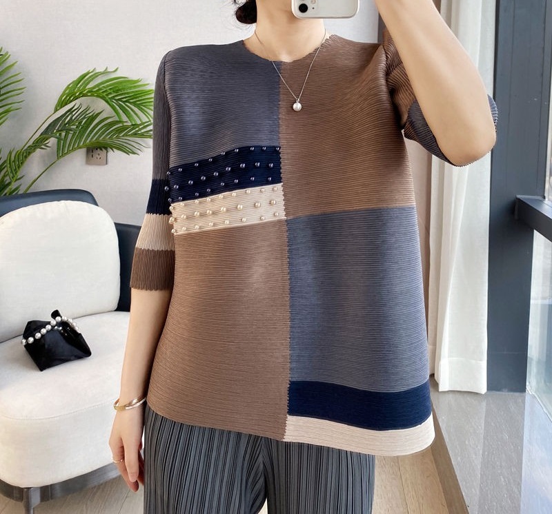 复古宽松上衣钉珠拼色T恤