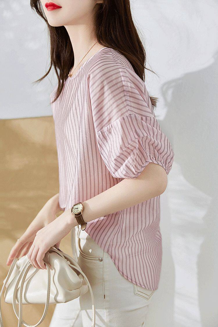 실제 의류 샘플 의류 절단 다이어그램 여름 중간 소매 탑 느슨한 라운드 넥 셔츠 종이 패턴 1226 크래프트 지