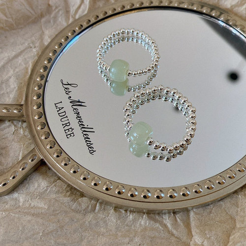 a925纯银和田玉碎银戒指金草莓貔