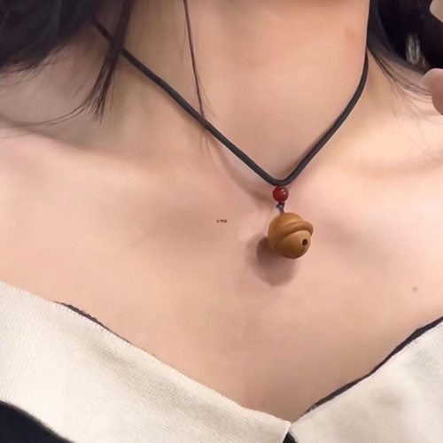 ins百搭桃木雕刻铃铛吊坠项链送女友情侣闺蜜礼物