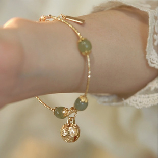 典润珠宝小众设计天然和田玉铃铛手镯手链复古风个性 闺蜜礼物轻奢