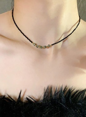2024新款韩式简约转运珠黑色锁骨链时尚通勤气质网红同款颈链小众