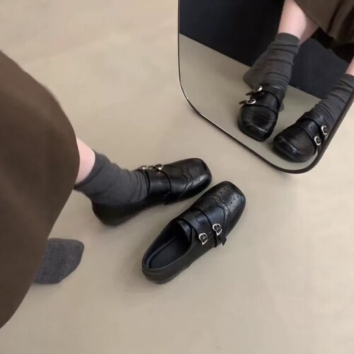 4cm内增高英伦布洛克女乐福鞋