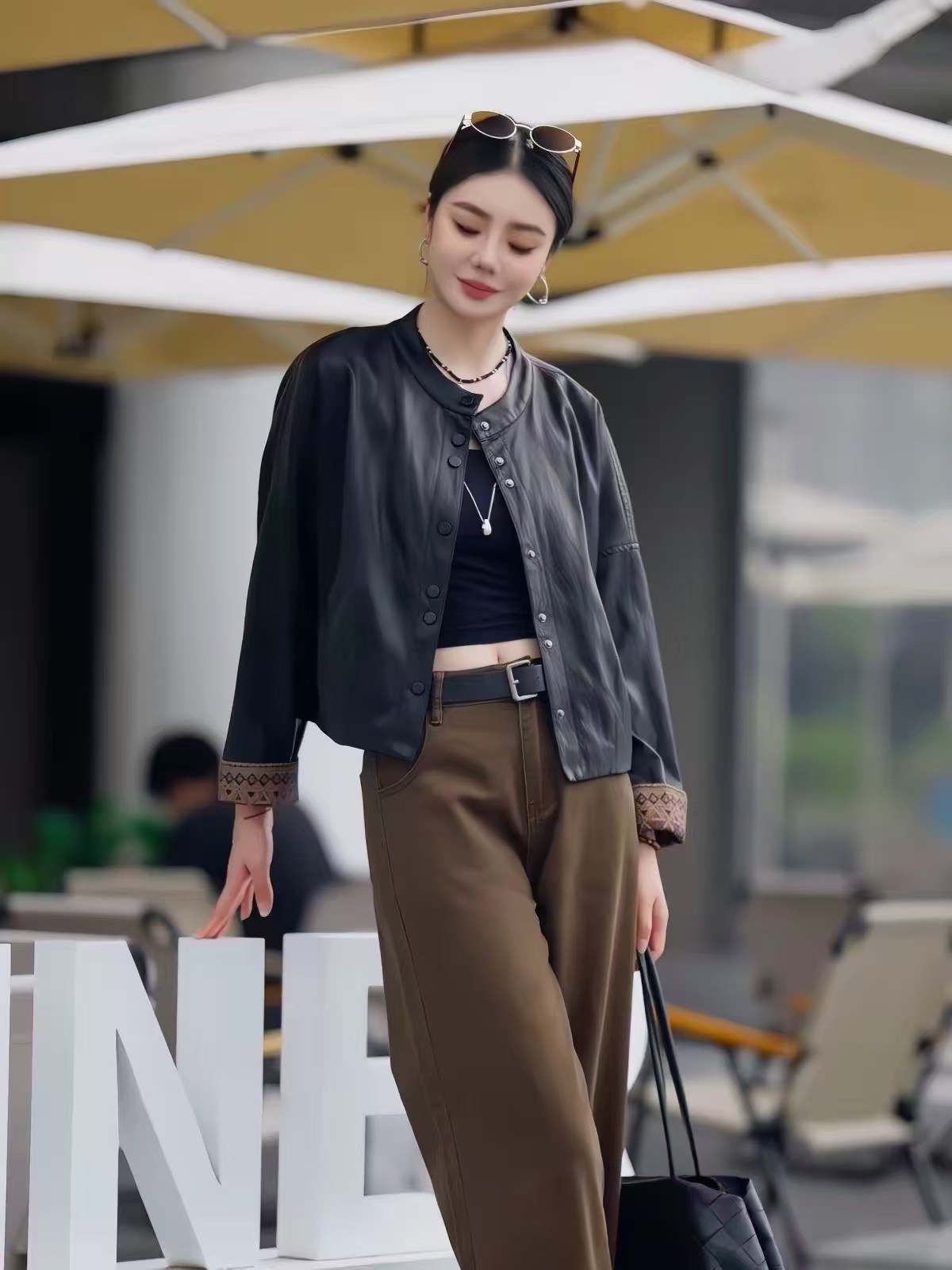 欧洲站2026春秋季新品休闲气质立领单排扣皮衣短款外套女欧货正品