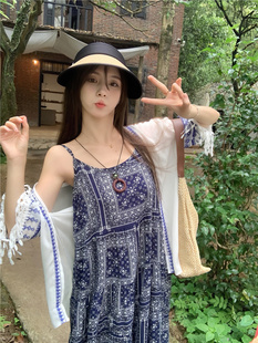 度假风刺绣流苏披肩外套宽松吊带连衣裙女夏季 两件套 2025新款 时尚
