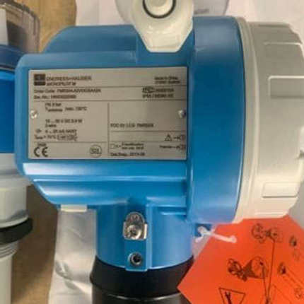 E+H 雷达物位计 FMR244-A2VGGSAA2A 1台