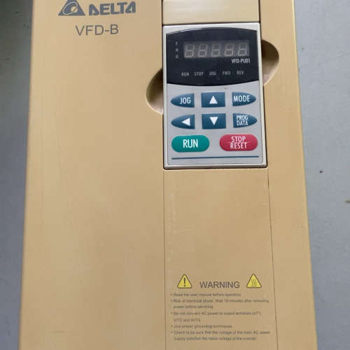 一台台达VFD-B变频器，型号VFD110B43A，1