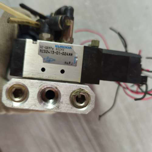 黑田电磁阀  KURODA  RCS2413-01-D24