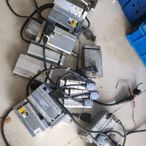 日本IAI 电缸 RCA2-GD3NA，