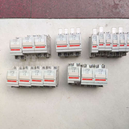 2P断路器，富士牌，CP32FM，AC／DC.2P20元