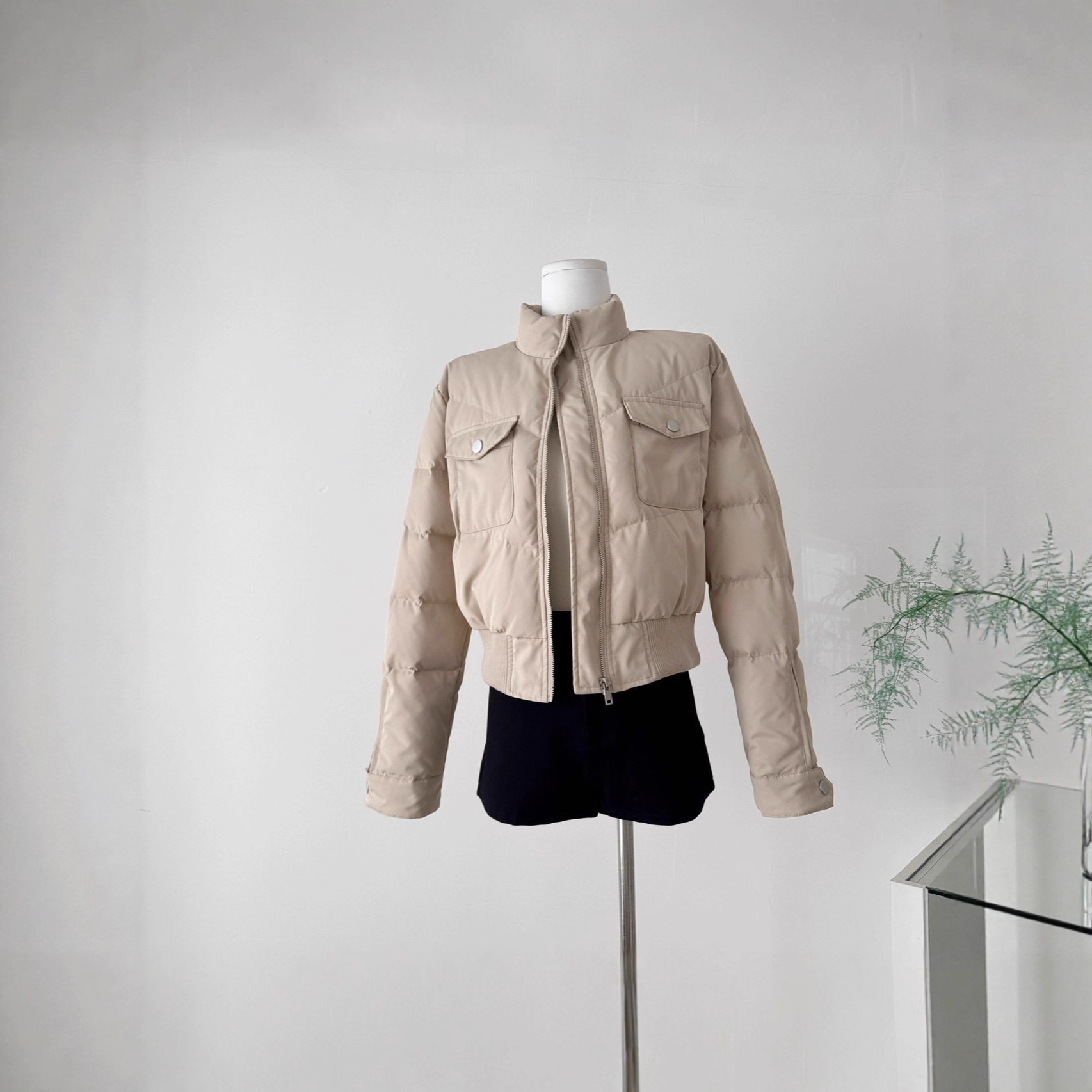 2026年秋冬季时尚百搭新款短款加厚夹克棉衣棉服女收腰机车外套