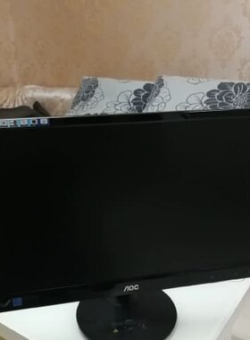 议价超薄型AOC的，个人家庭19寸LED显示器，没有