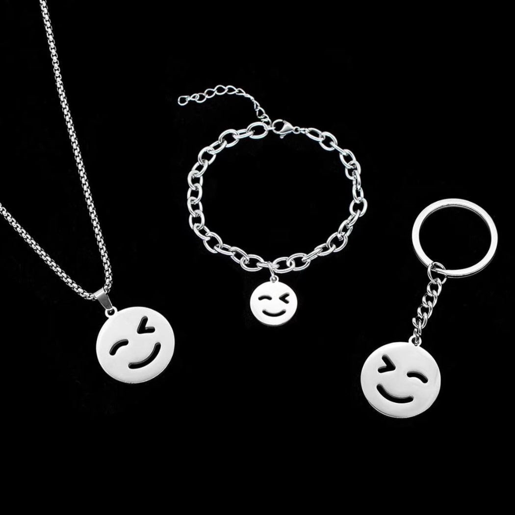 rela热拉周边眨眼笑脸表情手链钛钢吊坠项链les通讯录挤眼钥匙扣