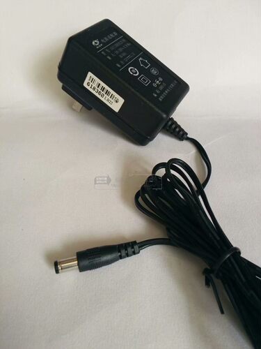 电源适配器输入100-240v