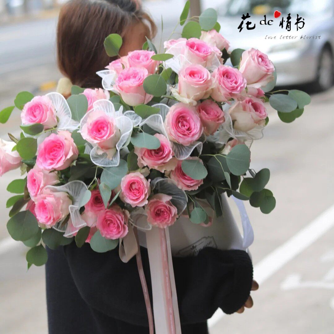 长春鲜花速递同城花店送花洛神玫瑰粉玫瑰抱抱桶生日送女友礼盒