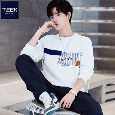 新款拼接卫衣，让你穿出层次感！