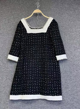 优雅永不过时 小香风 珍珠镶边 A字版方领七分袖编织连衣裙